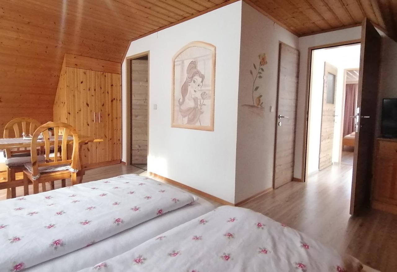 Hotel Gasthof Seeblick Zeutschach Ngoại thất bức ảnh