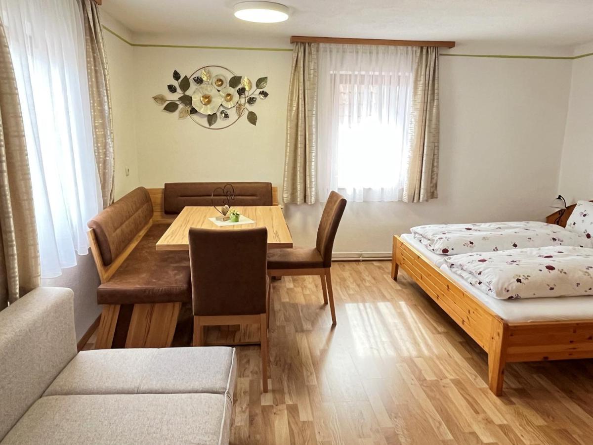 Hotel Gasthof Seeblick Zeutschach Ngoại thất bức ảnh