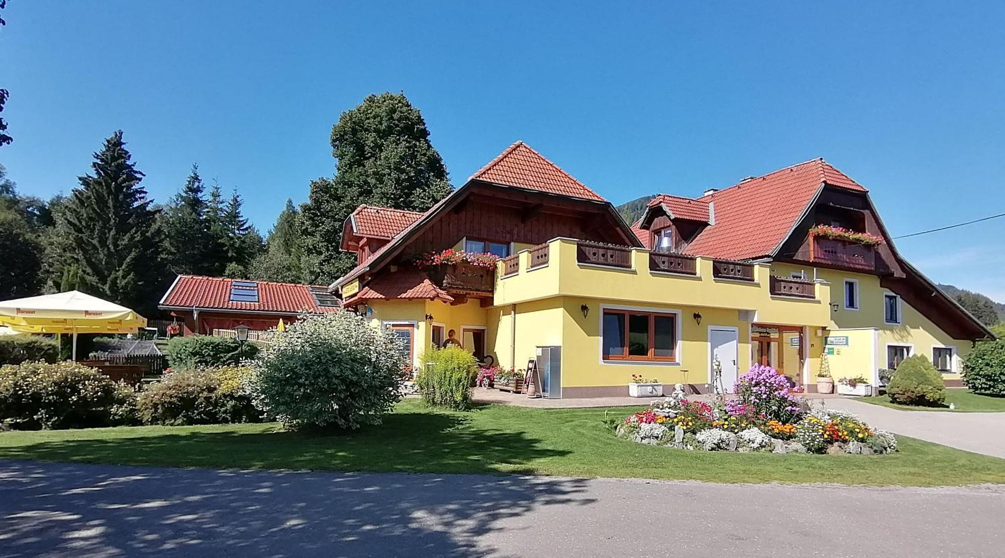 Hotel Gasthof Seeblick Zeutschach Ngoại thất bức ảnh